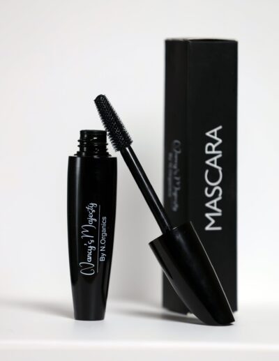 mascara 6-min